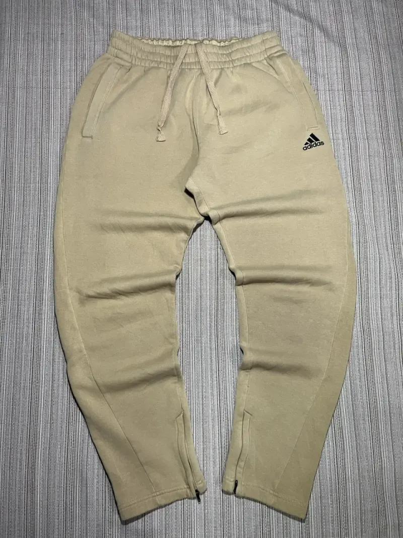 Pantalones deportivos beige Adidas - 1
