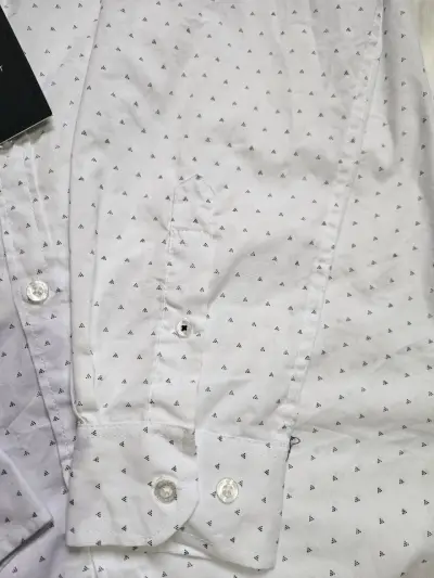 Camisa blanca Newport con diseño de triángulos - miniatura 3