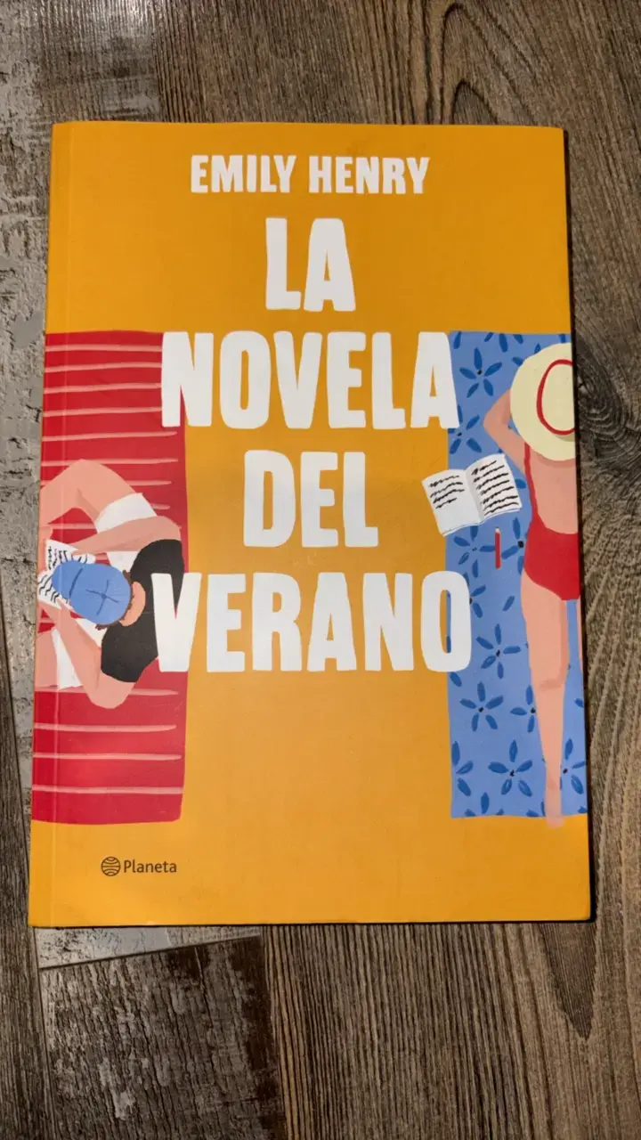 Libro 'La Novela del Verano' de Emily Henry