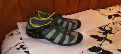 Sandalias deportivas Guante Pro gris y amarillo - miniatura 3