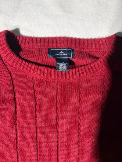 Suéter rojo Dockers de lana - miniatura 3