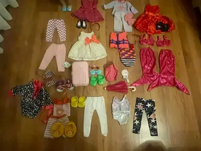 American Girl con  accesorios y mochila. - miniatura 2