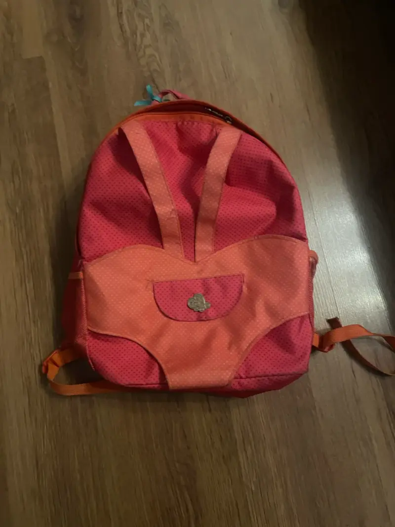 American Girl con  accesorios y mochila. - 3