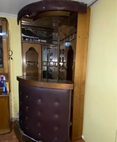 Bar esquinero - miniatura 1