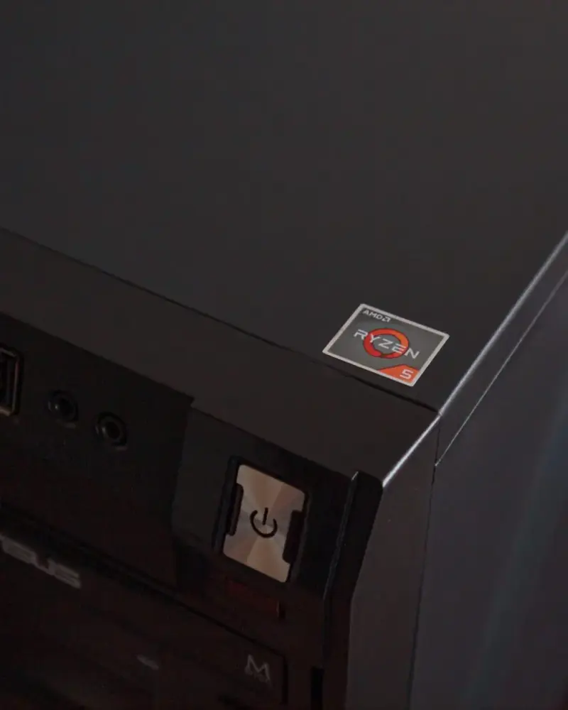 DeskTop Gear (Ryzen 5) (Impecable + Mantenimiento) - 4
