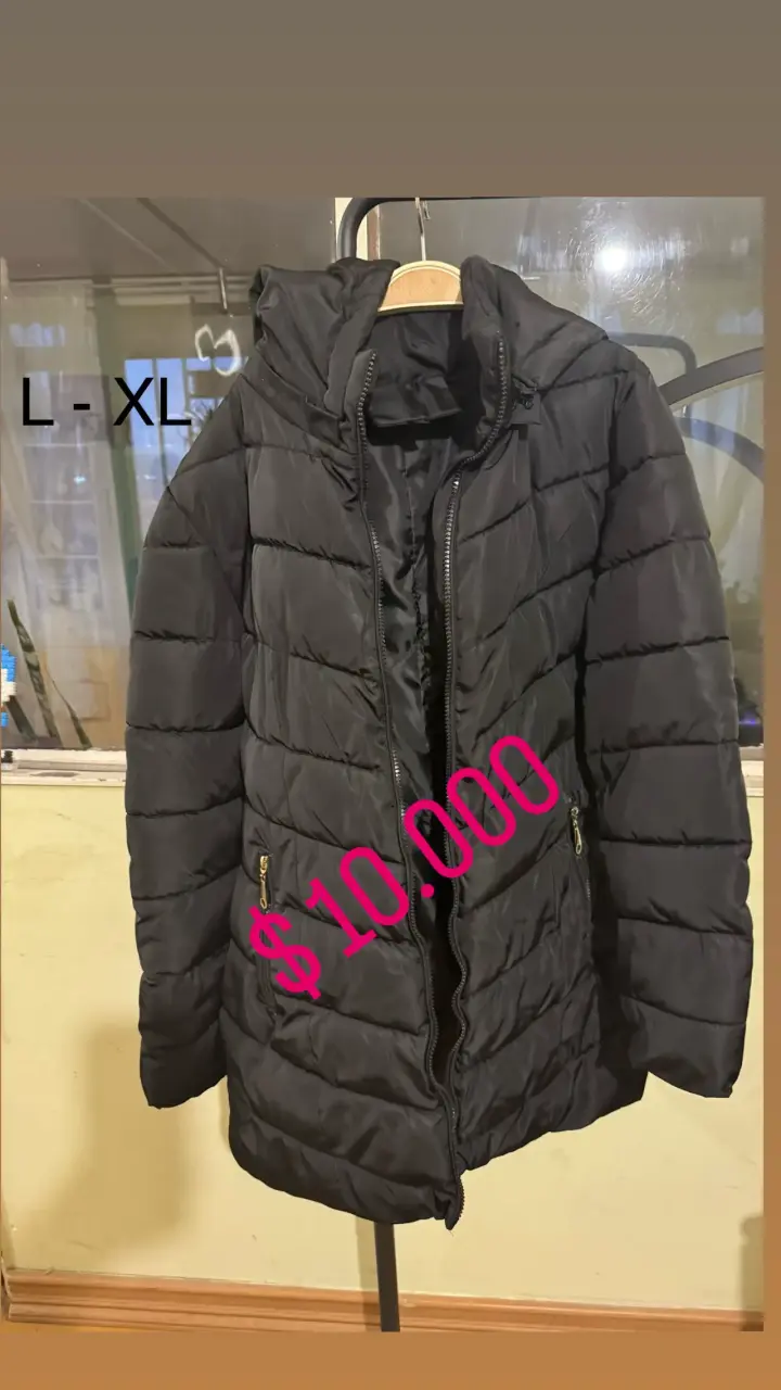 Chaqueta acolchada negra talla L-XL