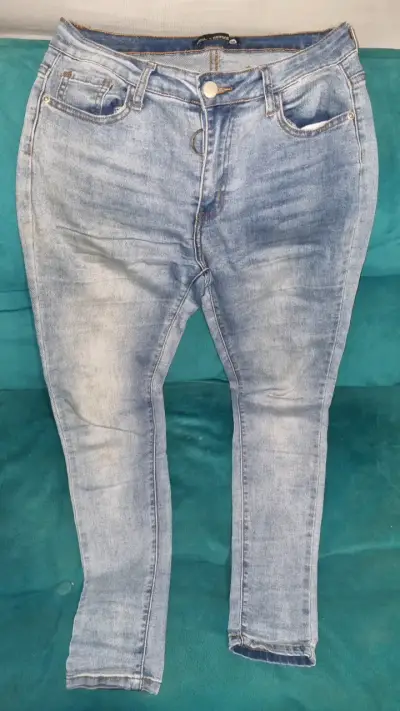 Jeans azul claro para mujer talla L - miniatura 1