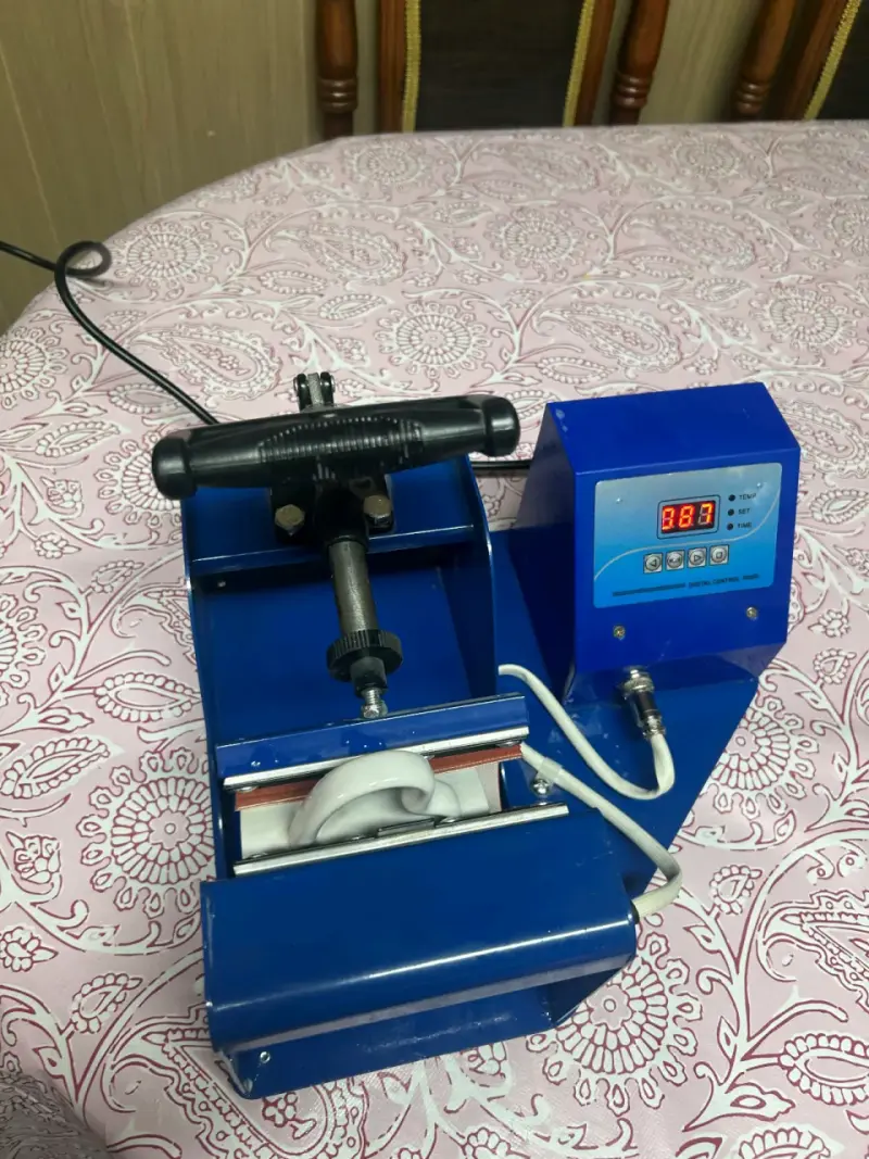 Máquina de estampado de tazas azul - 1
