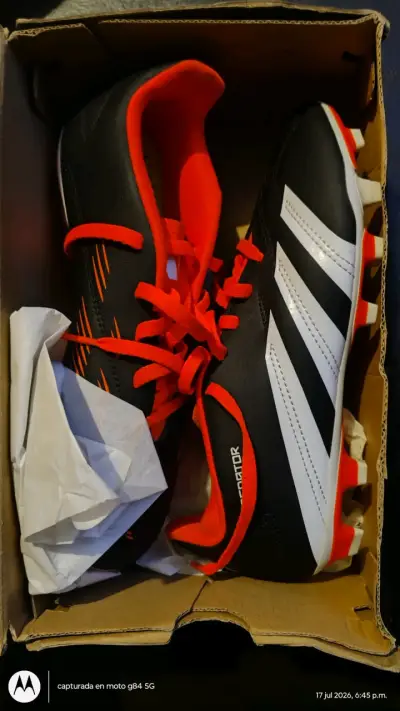 Zapatillas Adidas Predator talla 37 - miniatura 1