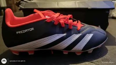 Zapatillas Adidas Predator talla 37 - miniatura 2