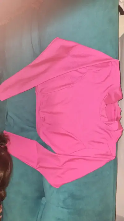 Polera manga larga rosada para mujer - miniatura 1