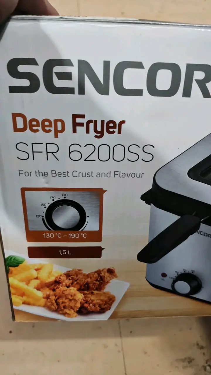 Freidora compacta Sencor con control de temperatura - 5