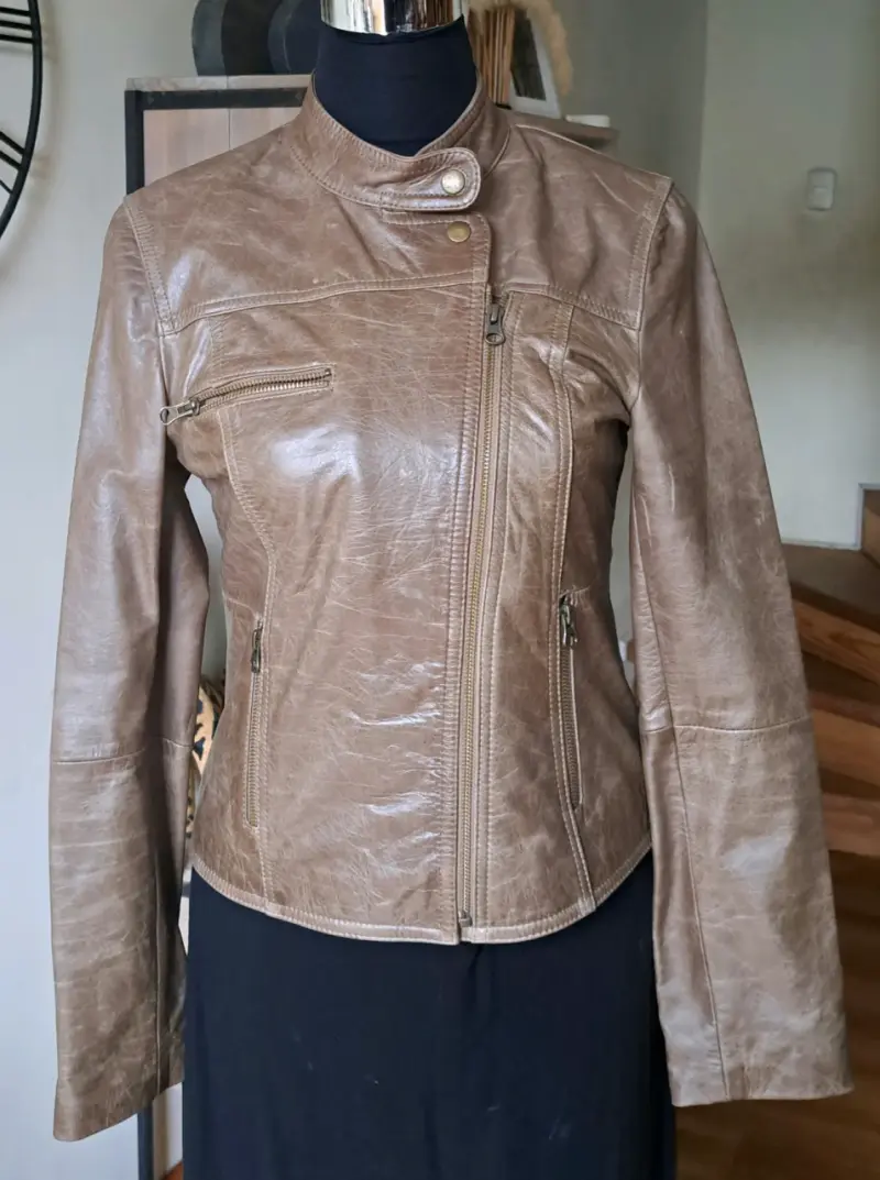 Chaqueta de cuero marrón para mujer - 1