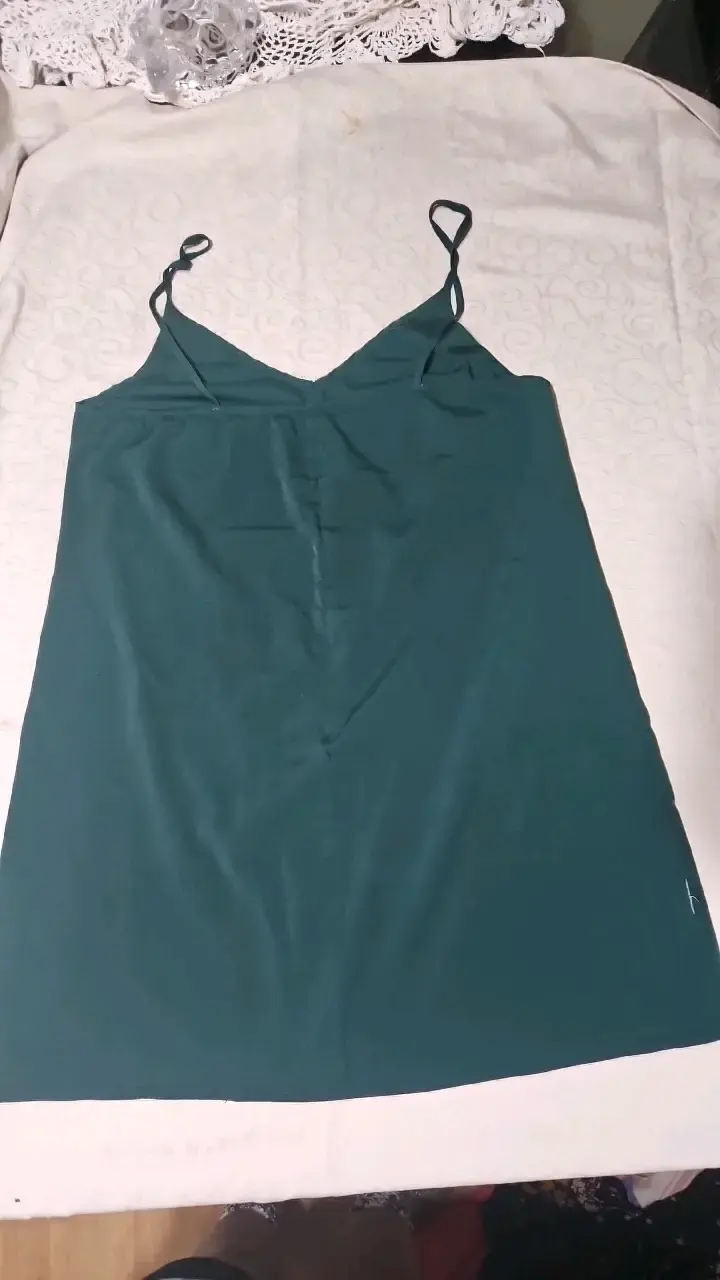 Vestido verde de tirantes casual - 2