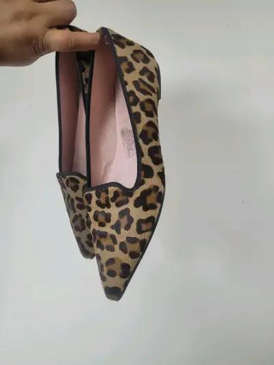 Zapatos de tacón animal print elegantes - miniatura 4