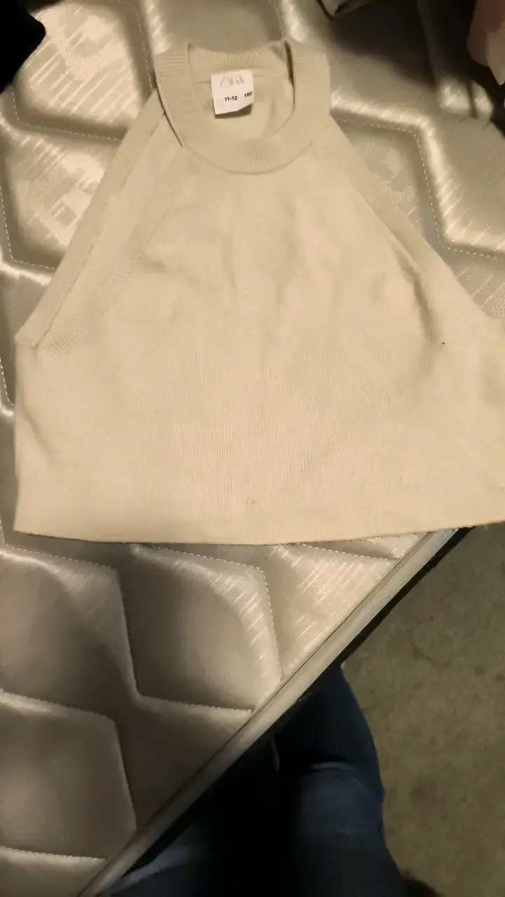 Top sin mangas beige Zara para niña - 1