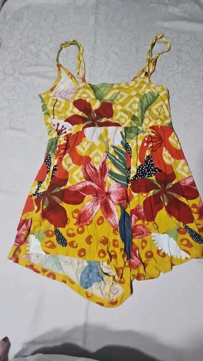 Enterito floral amarillo para mujer - miniatura 2