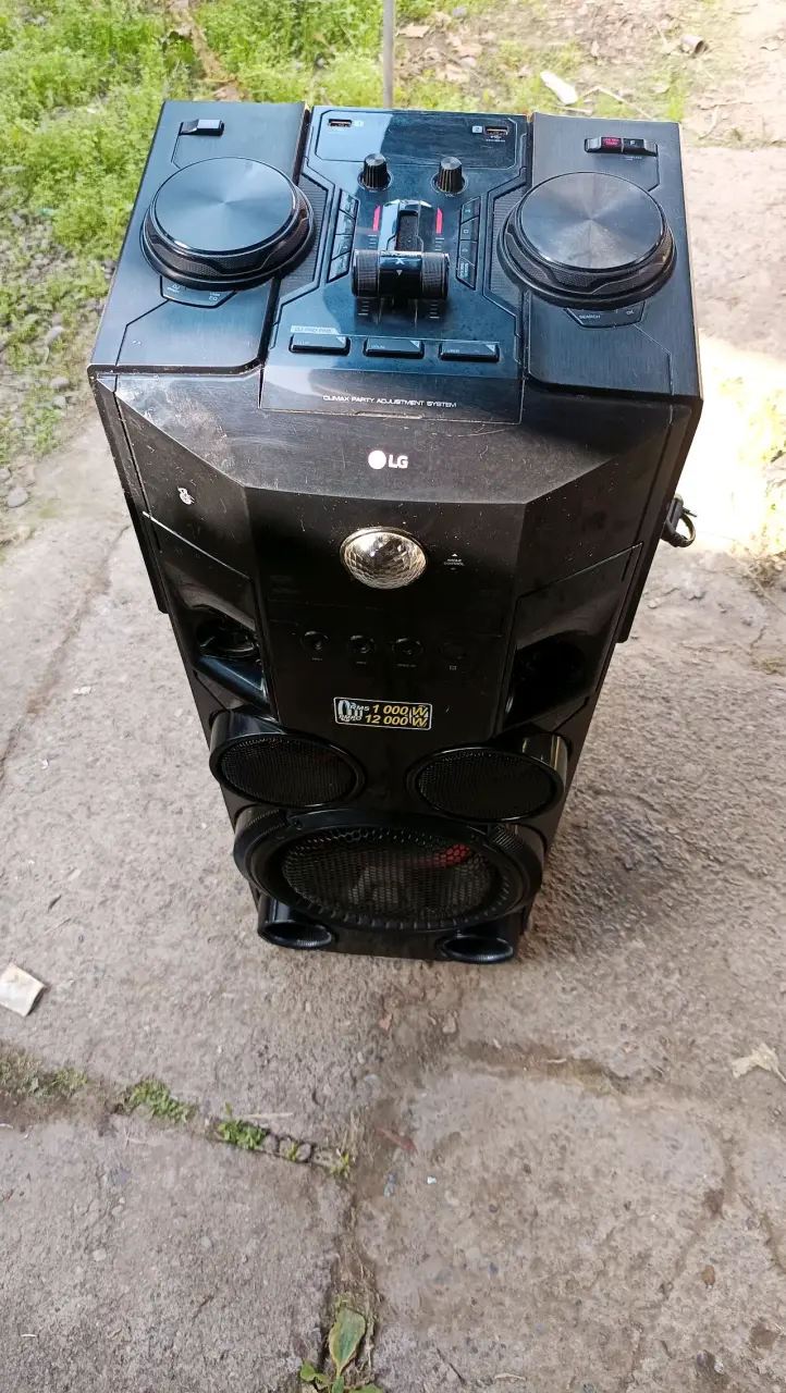 Parlante LG - 2