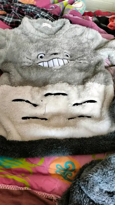 Polerón y pantalón de pijama de polar - miniatura 1