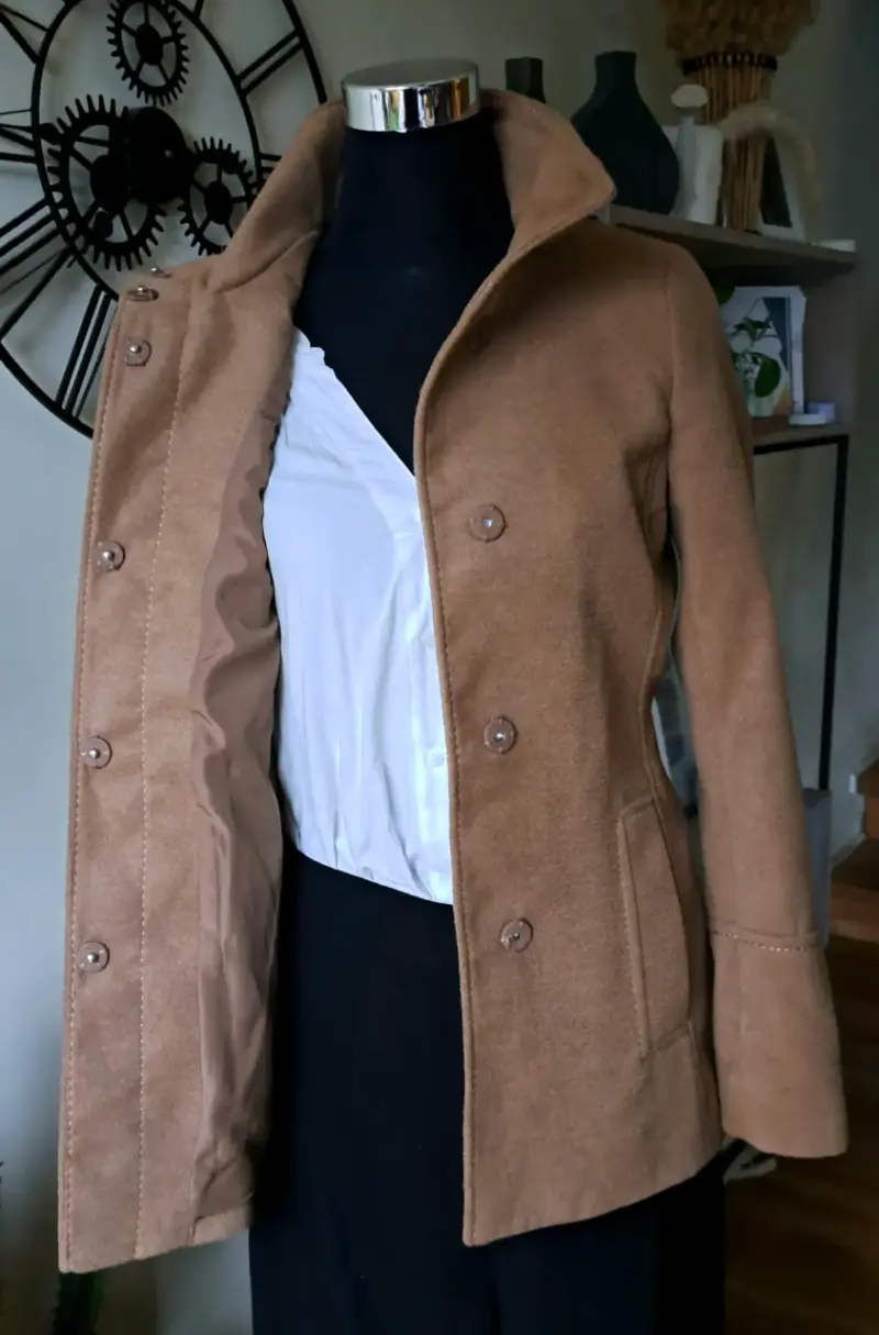 Abrigo camel para mujer - 4
