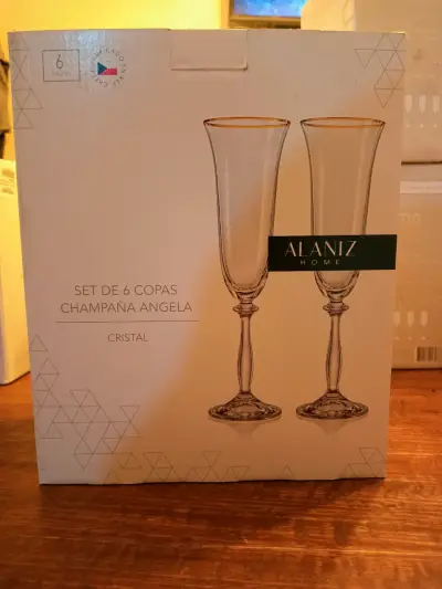 Set de 6 copas Alan Ang blanco y oro - miniatura 3