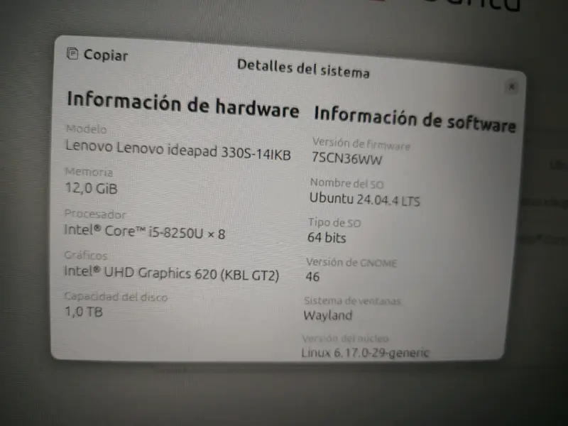 Laptop Lenovo Ideapad 330S en buen estado - 3