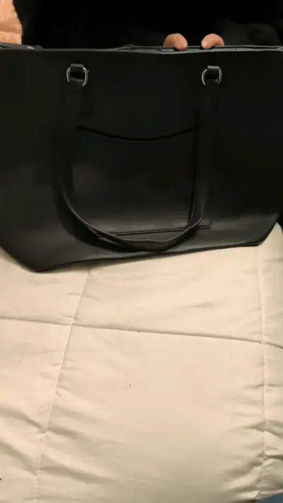Bolso negro Nine West con etiqueta - miniatura 3