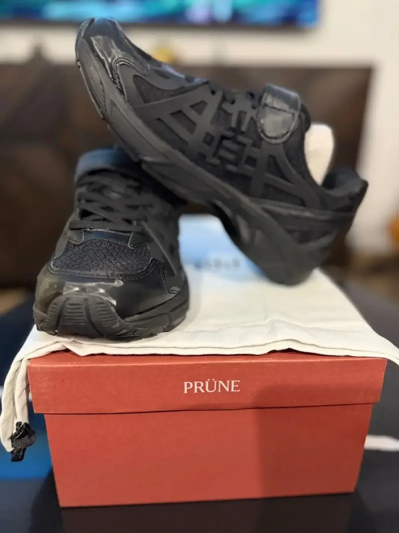 Zapatillas negras Prüne deportivas - 2