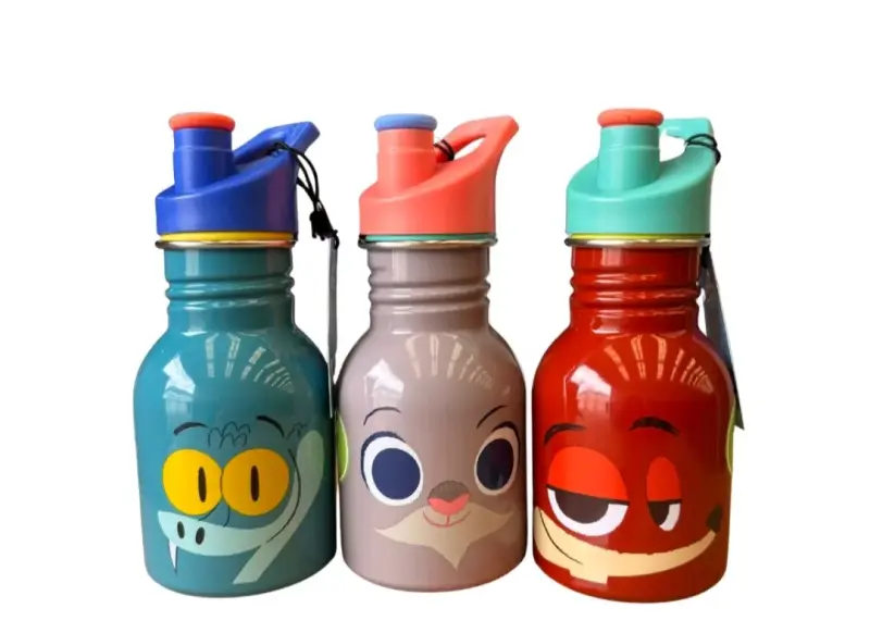 Botellas de agua infantiles con personajes
