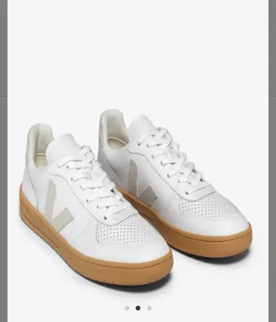 Zapatillas Veja blancas con suela de goma - miniatura 5