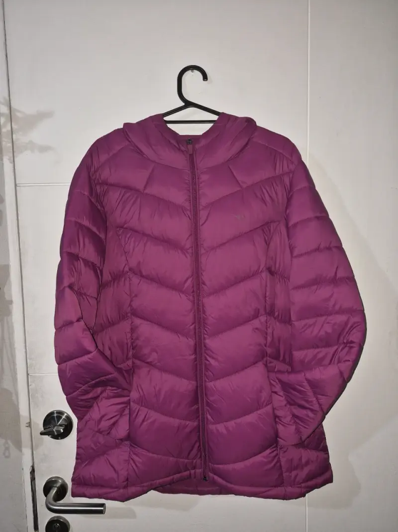 Chaqueta Diadora con capucha