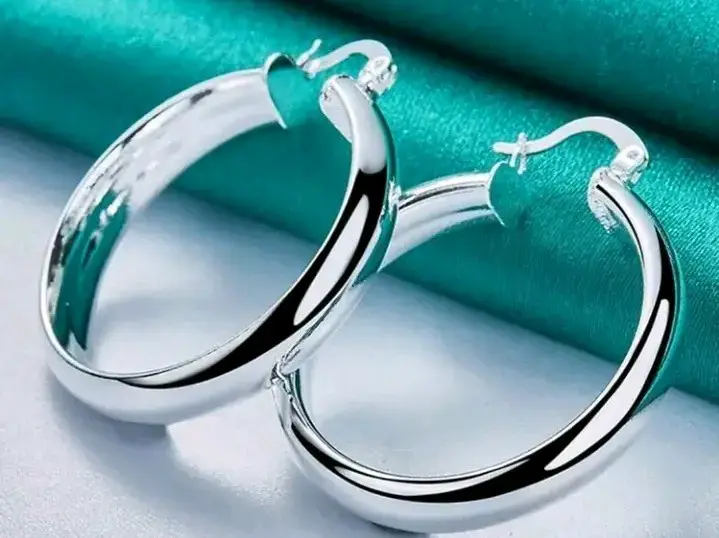 Aros de platino estilo argolla grandes