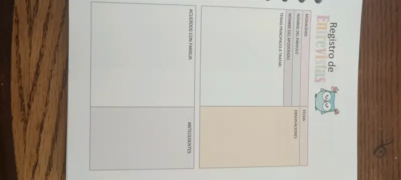 Cuaderno espiral con diseño de educadora - 5