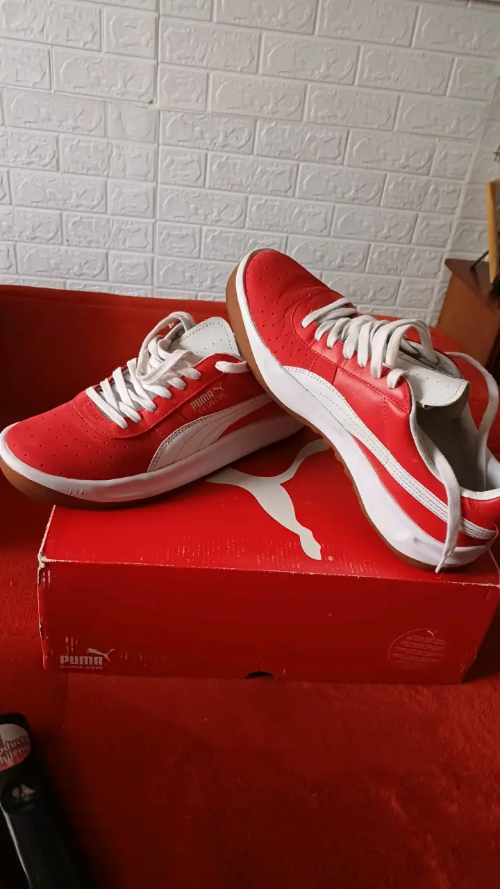 Zapatillas Puma rojas y blancas unisex - 3