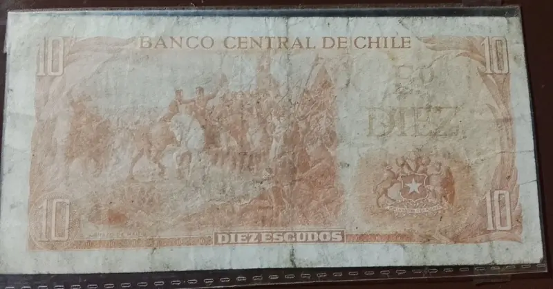Billete antiguo de 10 escudos chilenos - 2