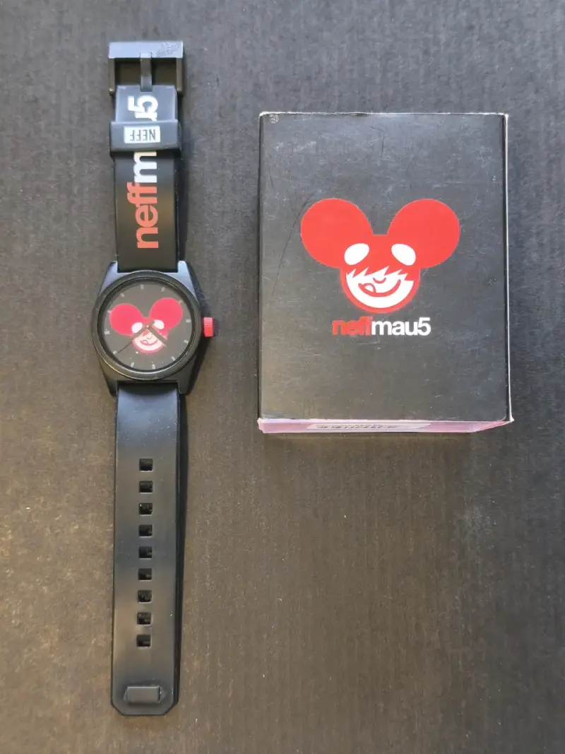 Reloj NEFF X DEADMAU5 - 4
