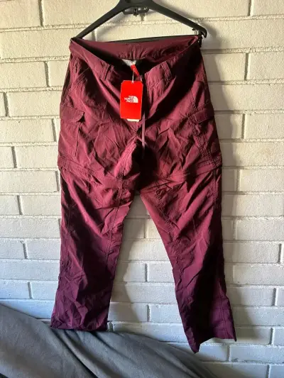 Pantalones The North Face burdeos nuevos - miniatura 1