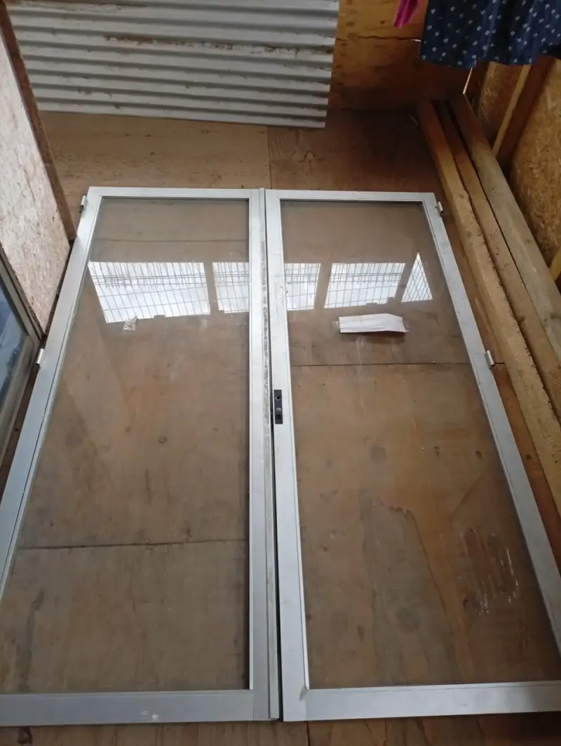 Puerta corredera de vidrio y aluminio - 5