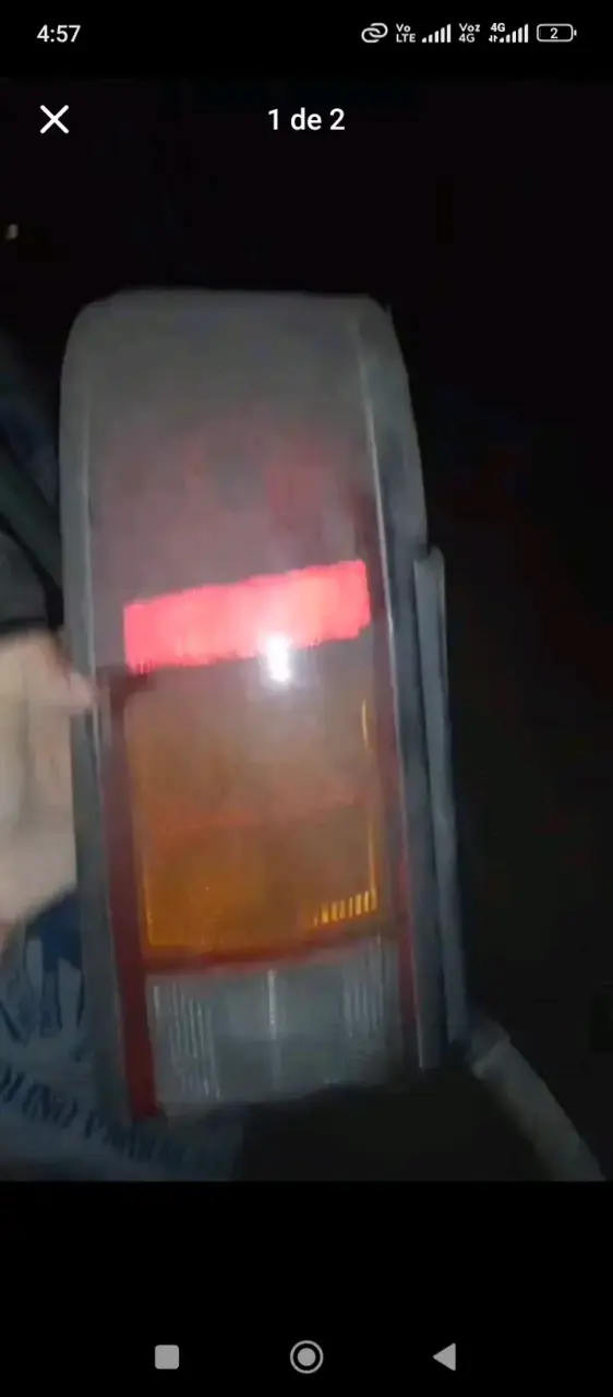 Luz trasera de v16 - 3
