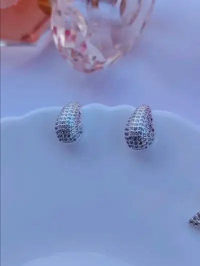 Aros de plata con incrustaciones brillantes 💎 - miniatura 1