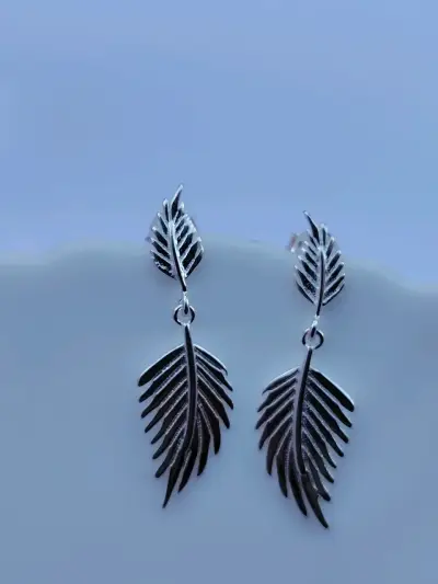Aros de  plata 925 con diseño de hoja - miniatura 3