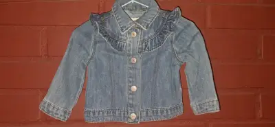 Chaqueta de mezclilla para bebé Colloky 6-9 meses - miniatura 2
