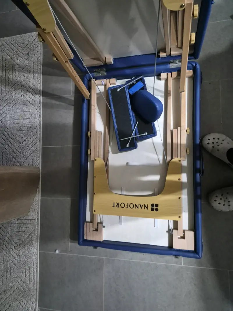 Camilla de masaje portátil azul de madera - 4