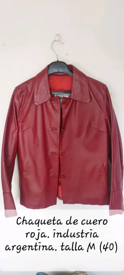 Chaqueta de cuero roja talla M - miniatura 1