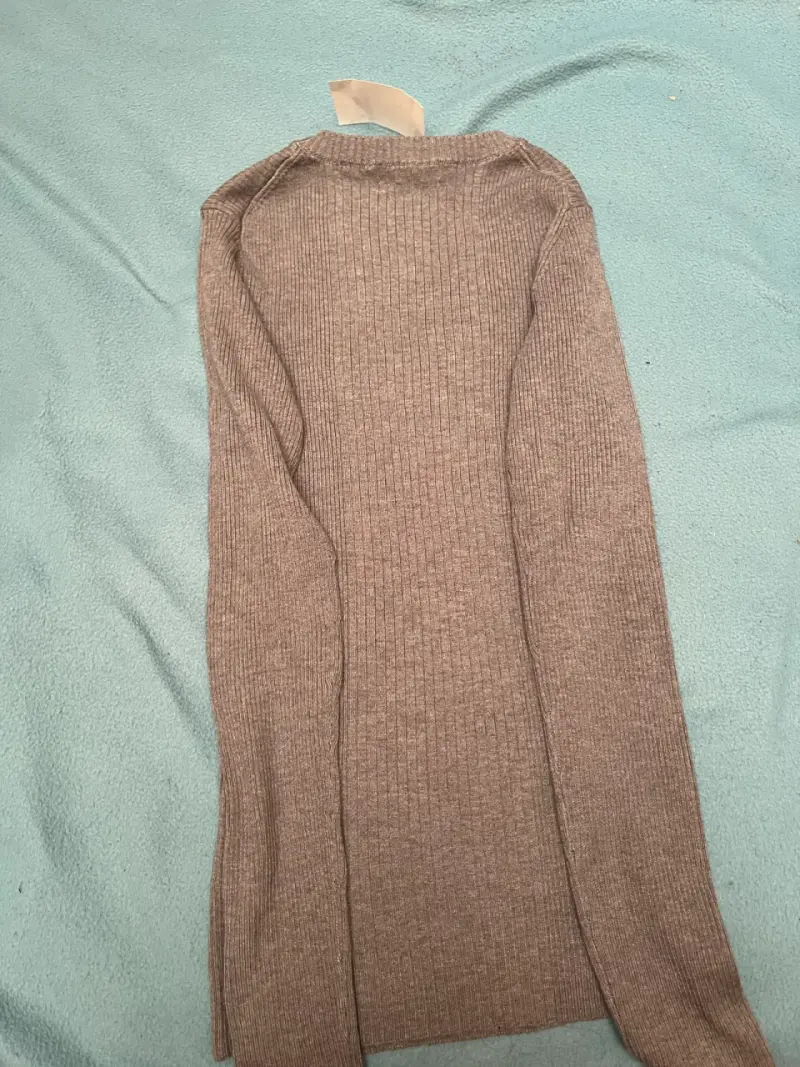Suéter gris de punto H&M para mujer - 5