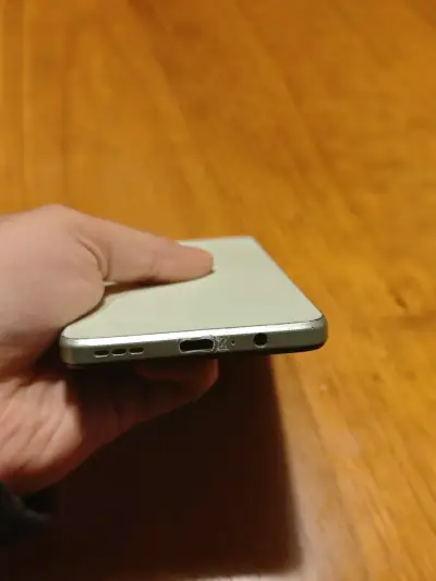 Smartphone Motorola Moto G54 5G con caja - miniatura 5