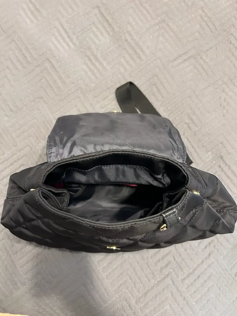 Mochila Tommy Hilfiger negra acolchada - 4