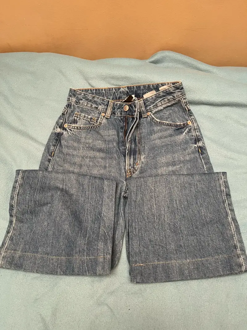 Jeans de mezclilla azul para mujer - 3