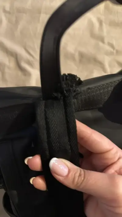 Mochila negra PRUNE - miniatura 2