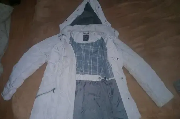 Chaqueta Zara TRF blanca con forro cálido - 2